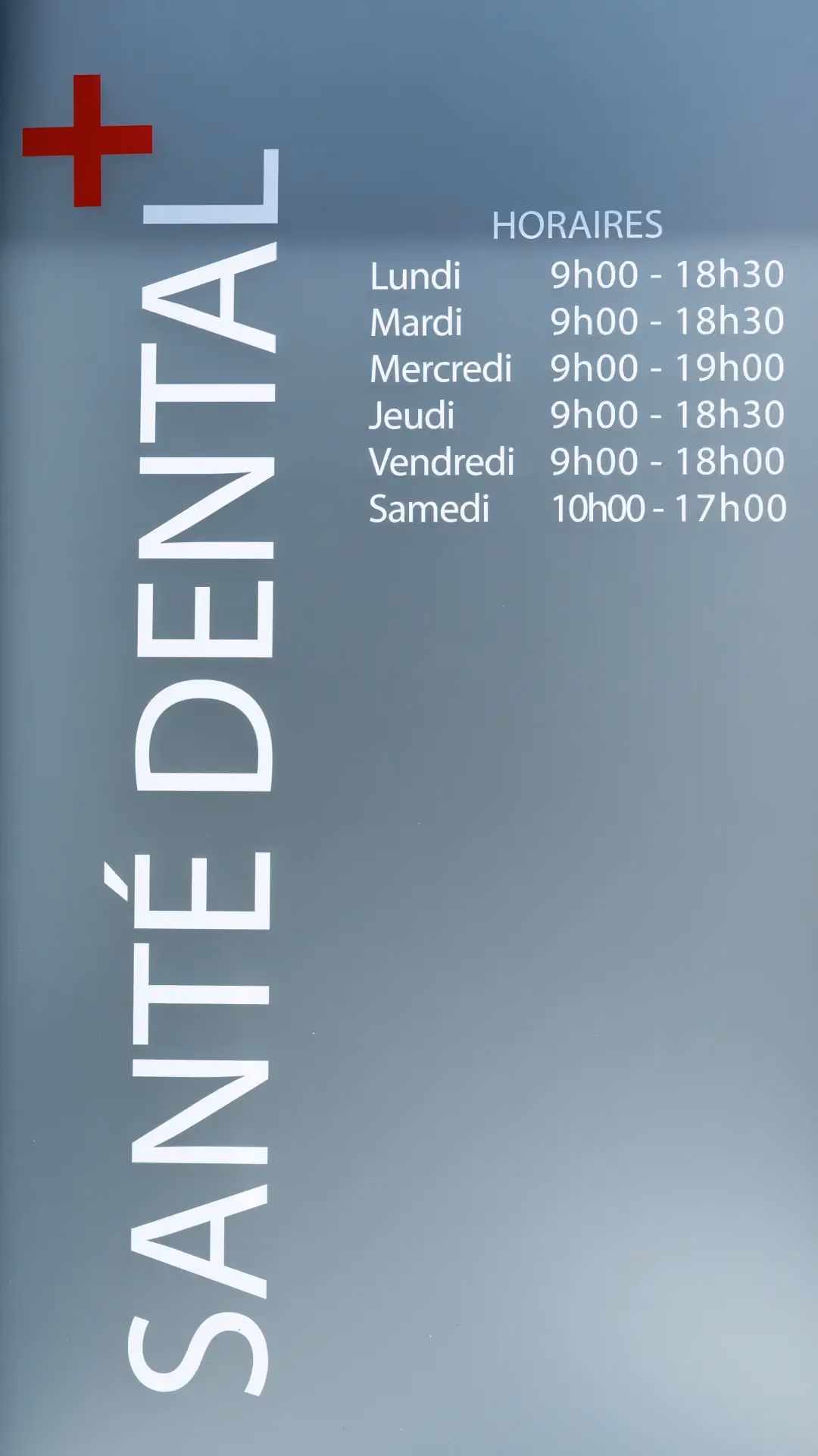Entrée du cabinet Santé Dental
